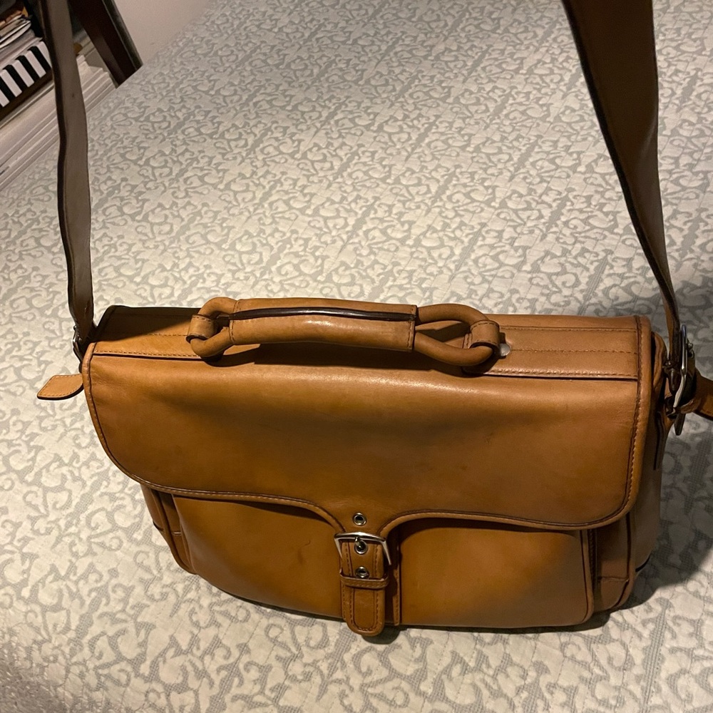 Vintage Coach Briefcase.  MO669-05238